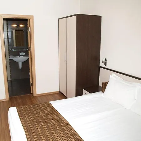 One And Two Bedroom Laguna Beach Апартамент Созопол